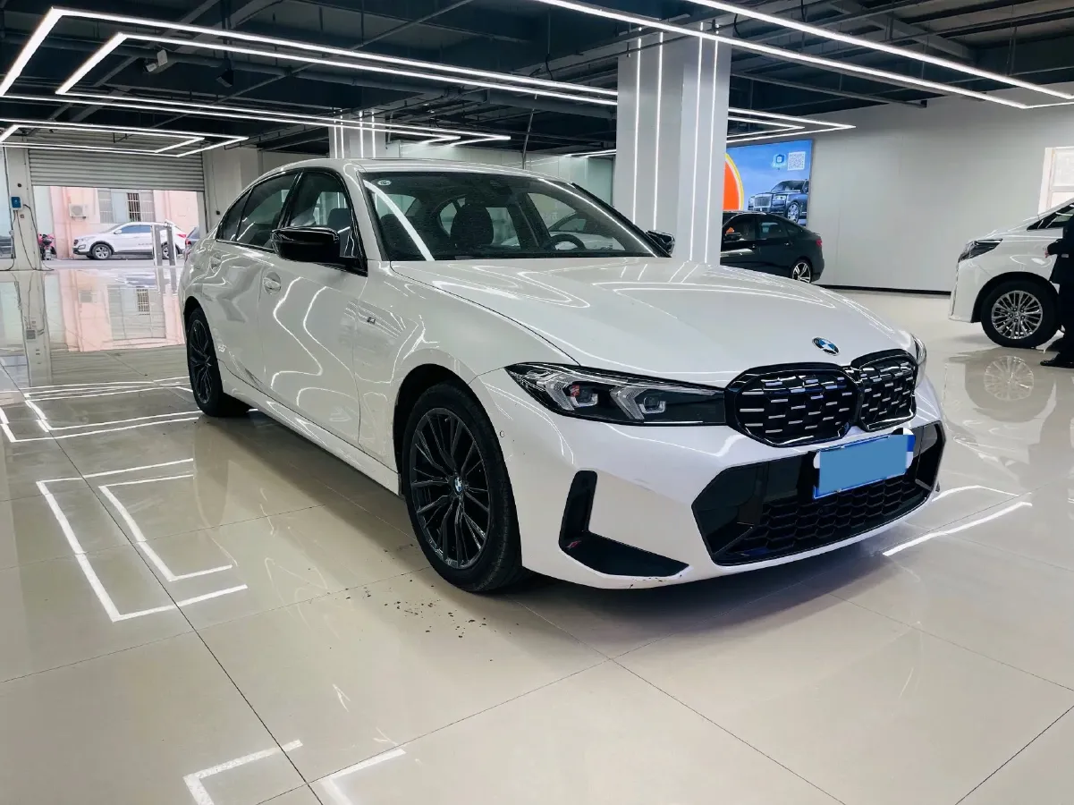 2023 BMW 3 Series 2.0T 184HP L4 8AT,autocango,china used car exporter,china ev exporter,chinese used car exporter,chinese used ev exporter
