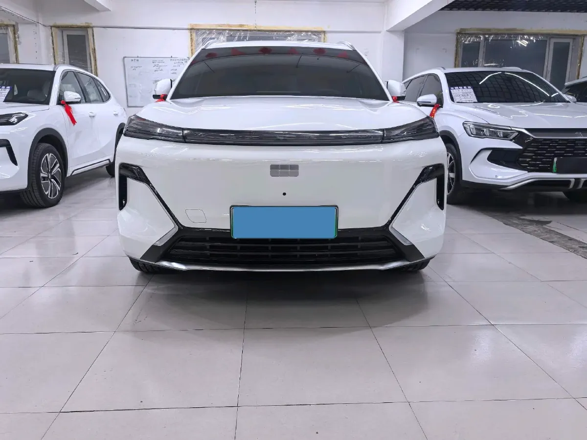 2025 LanDian E5 PLUS 1.5L 95HP L4 E-CVT PHEV 25KWH,autocango,china used car exporter,china ev exporter,chinese used car exporter,chinese used ev exporter