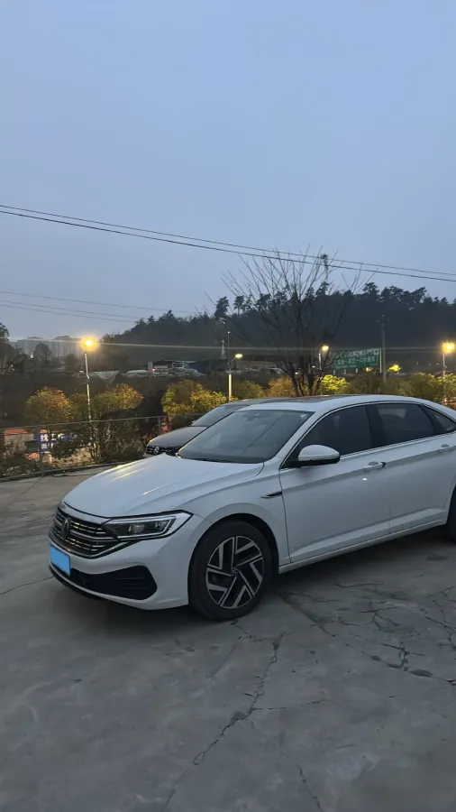 2023 Volkswagen Sagitar 1.2T 116HP L4 7DCT,autocango,china used car exporter,china ev exporter,chinese used car exporter,chinese used ev exporter