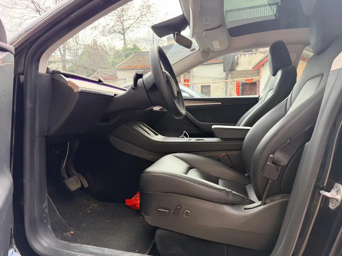 2022 Tesla Model Y BEV 60KWH,autocango,china used car exporter,china ev exporter,chinese used car exporter,chinese used ev exporter