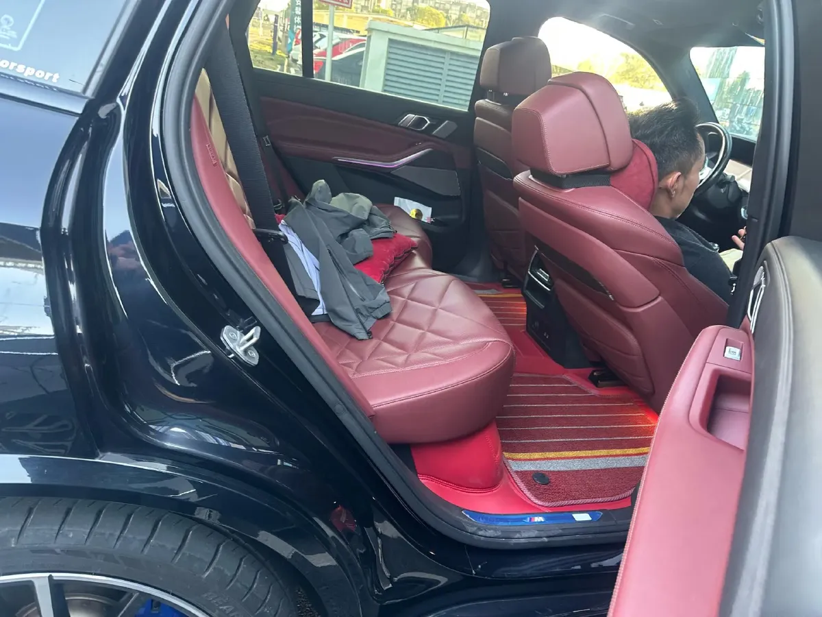 2022 BMW X5 3.0T 333HP L6 8AT,autocango,china used car exporter,china ev exporter,chinese used car exporter,chinese used ev exporter