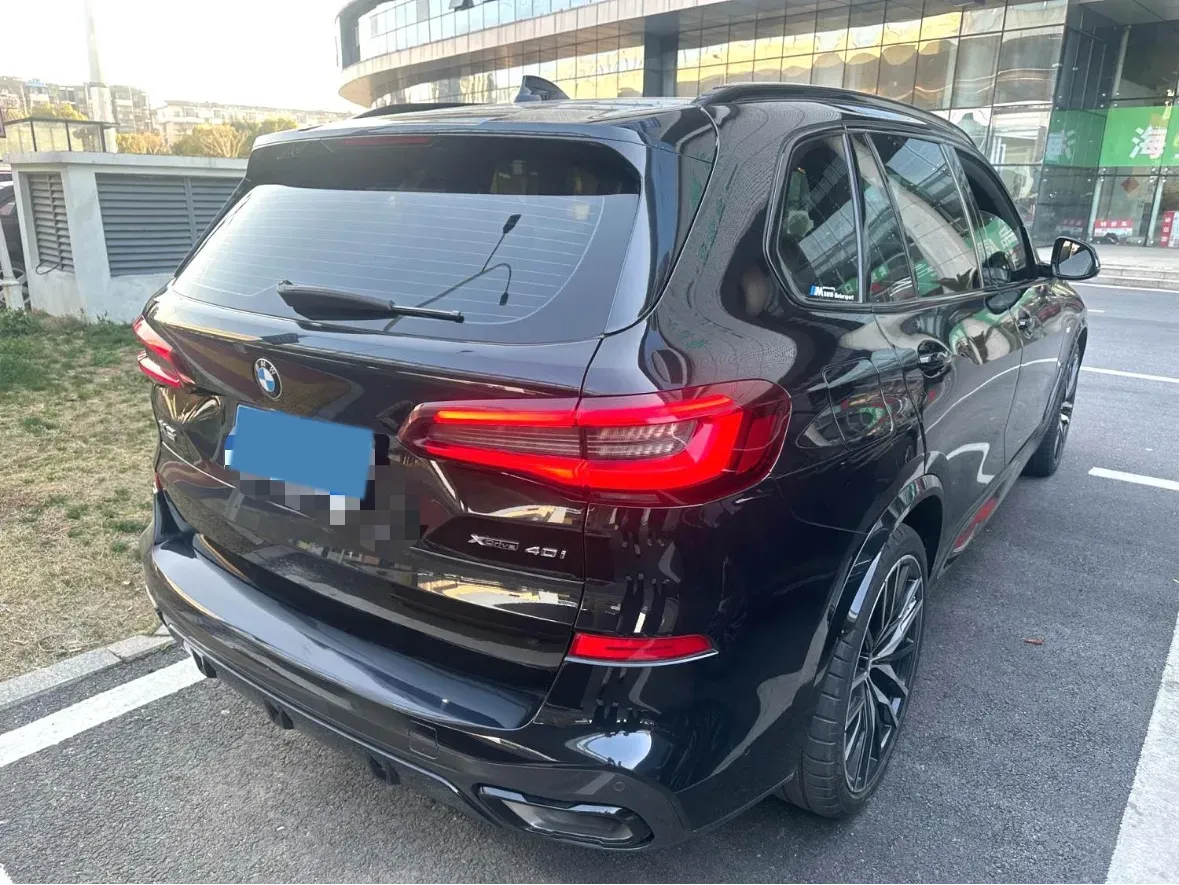 2022 BMW X5 3.0T 333HP L6 8AT,autocango,china used car exporter,china ev exporter,chinese used car exporter,chinese used ev exporter