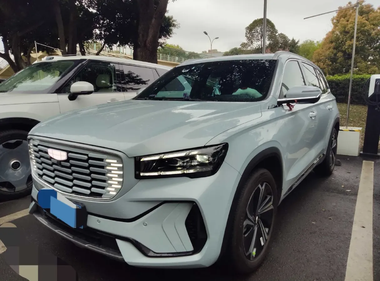 2022 Citroen C5 X 1.6T 175HP L4 8AT,autocango,china used car exporter,china ev exporter,chinese used car exporter,chinese used ev exporter