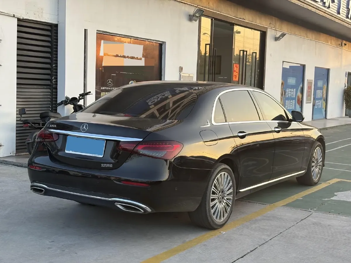 2023 Mercedes-Benz E Class 2.0T 258HP L4 9AT,autocango,china used car exporter,china ev exporter,chinese used car exporter,chinese used ev exporter