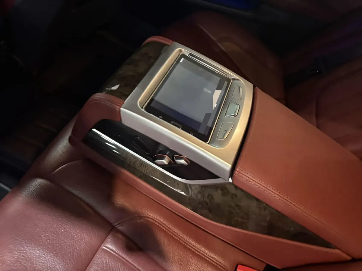 2020 BMW 5 Series 2.0T 252HP L4 8AT,autocango,china used car exporter,china ev exporter,chinese used car exporter,chinese used ev exporter