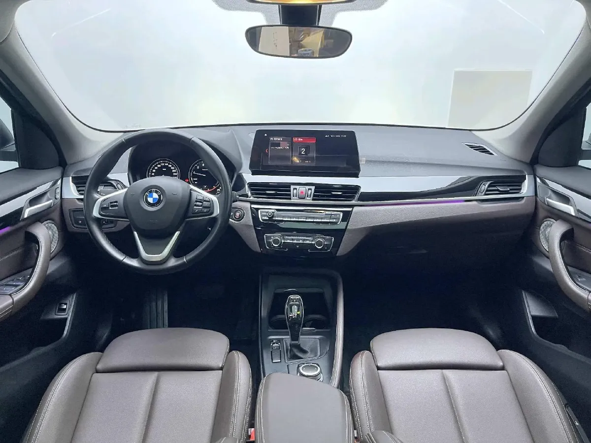 2022 BMW X1 1.5T 140HP L3 7DCT,autocango,china used car exporter,china ev exporter,chinese used car exporter,chinese used ev exporter