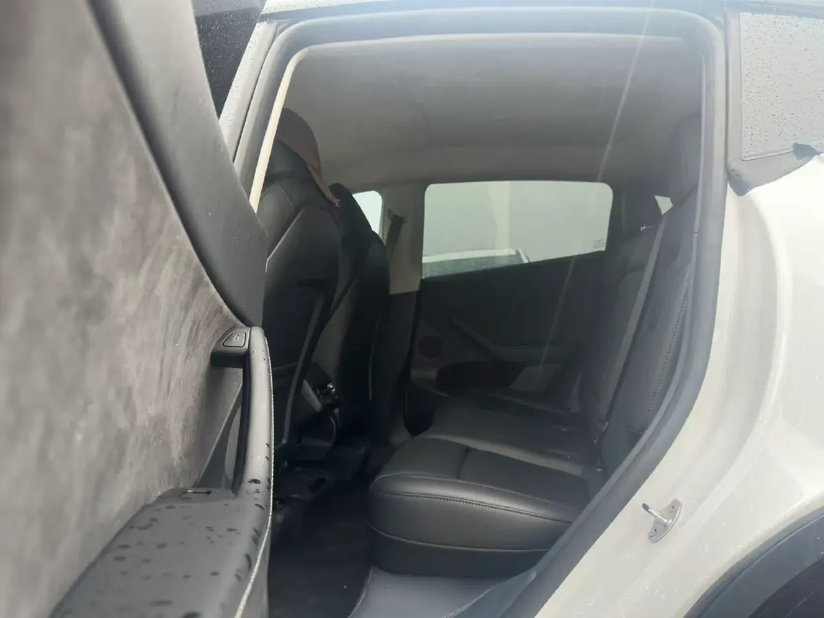 2024 Iveco OuSheng BEV 77.28KWH,autocango,china used car exporter,china ev exporter,chinese used car exporter,chinese used ev exporter