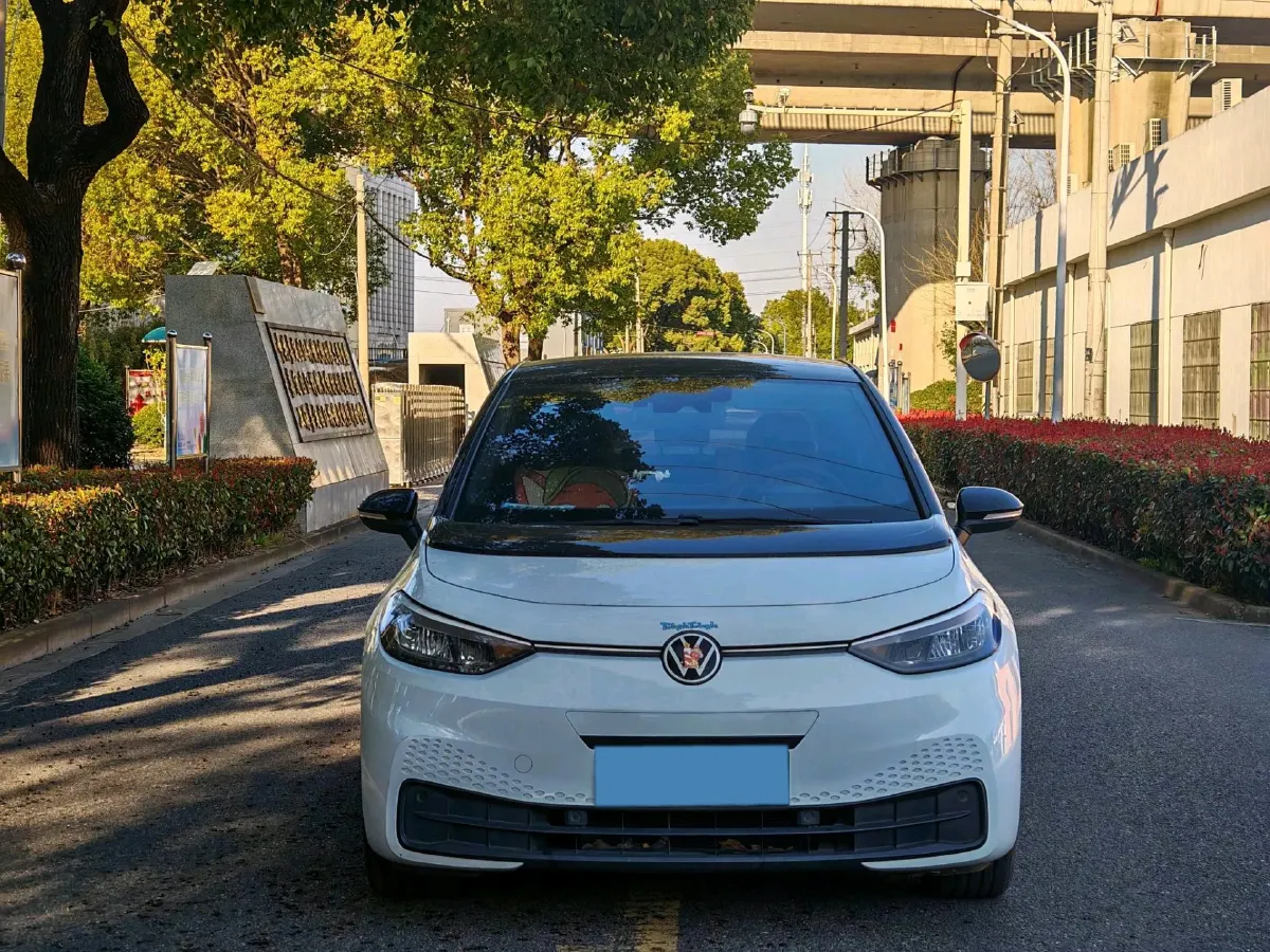 2023 MAXUS G50 1.5T 181HP L4 7DCT,autocango,china used car exporter,china ev exporter,chinese used car exporter,chinese used ev exporter