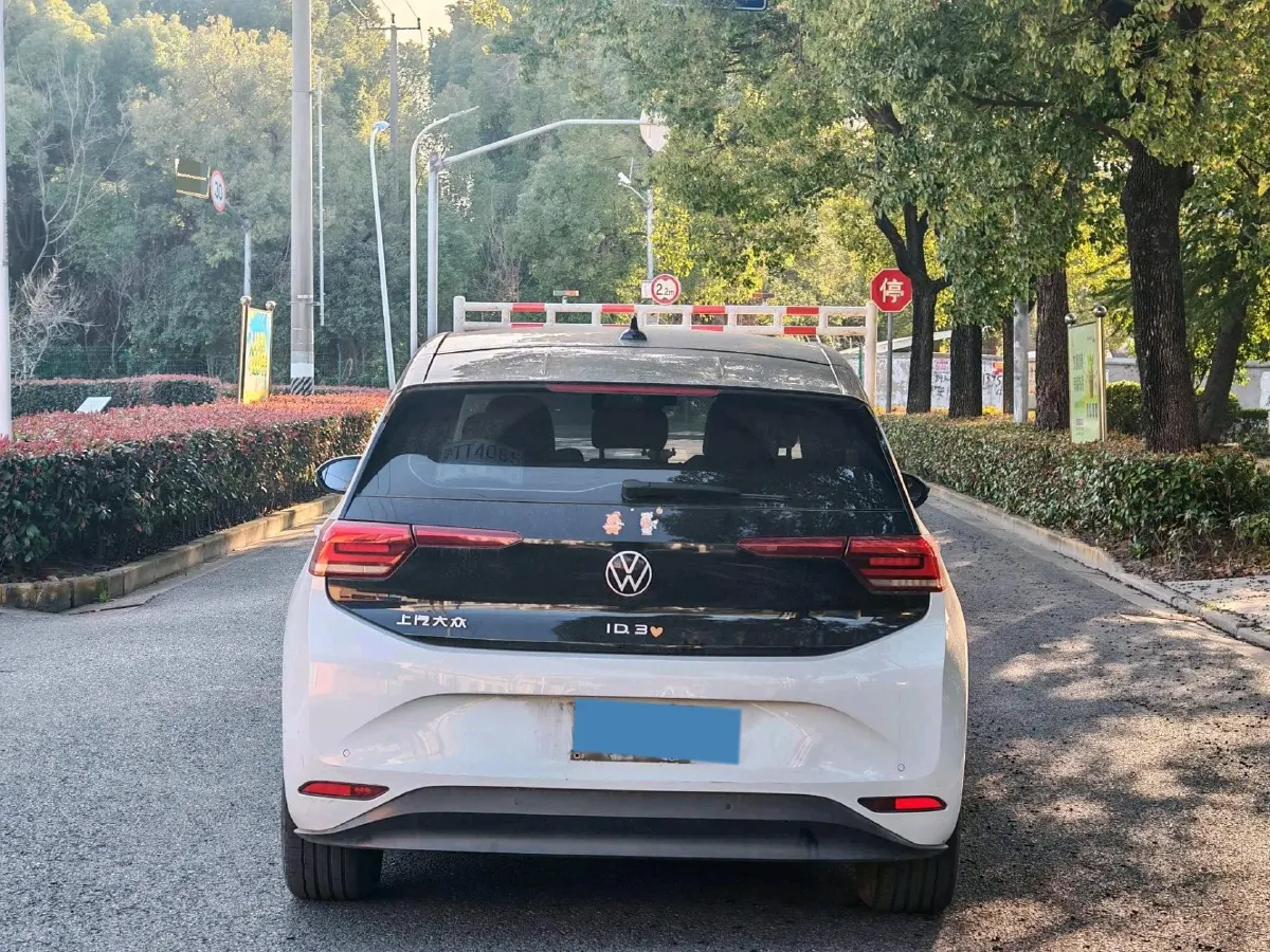 2023 MAXUS G50 1.5T 181HP L4 7DCT,autocango,china used car exporter,china ev exporter,chinese used car exporter,chinese used ev exporter