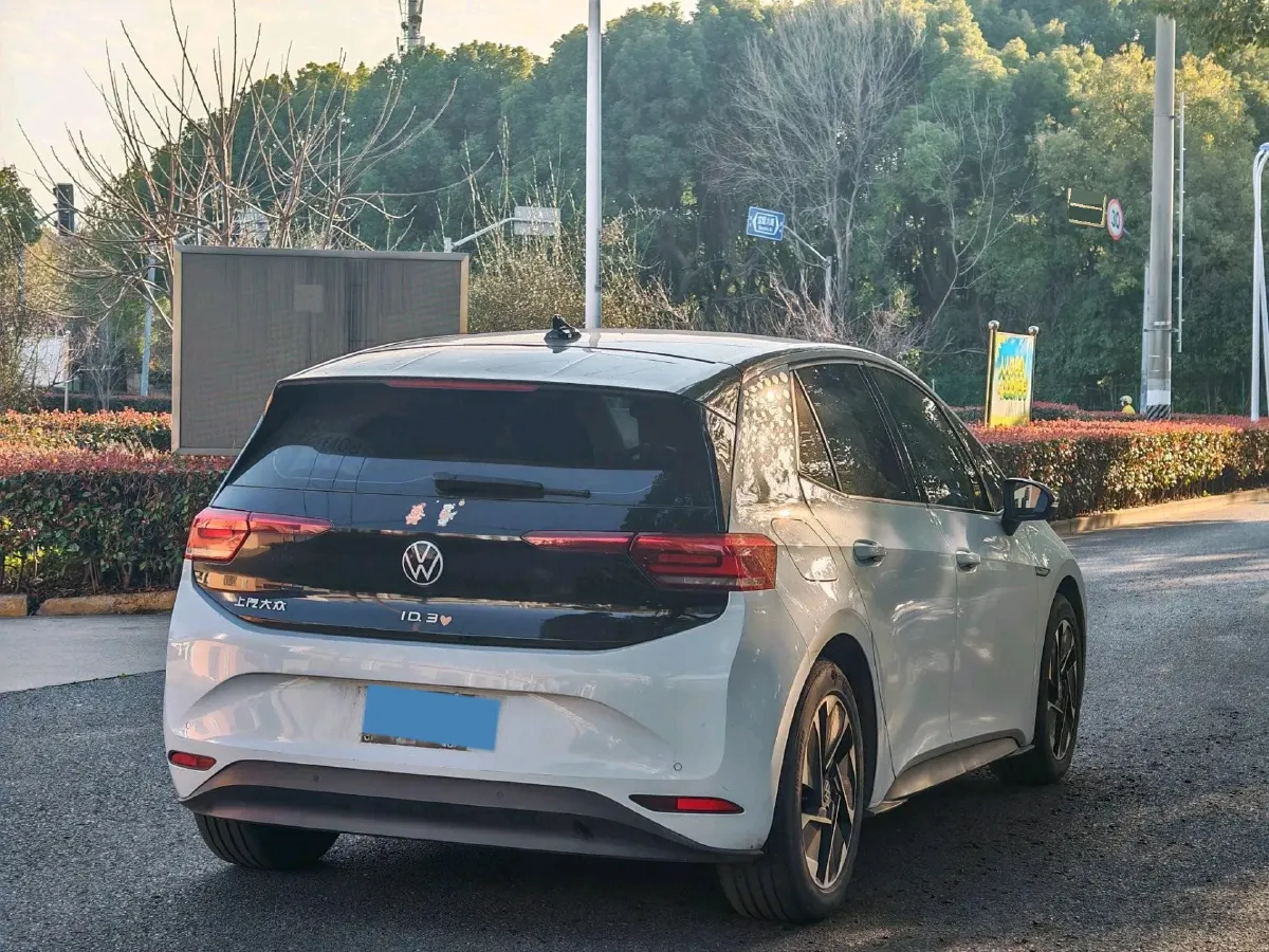 2023 MAXUS G50 1.5T 181HP L4 7DCT,autocango,china used car exporter,china ev exporter,chinese used car exporter,chinese used ev exporter