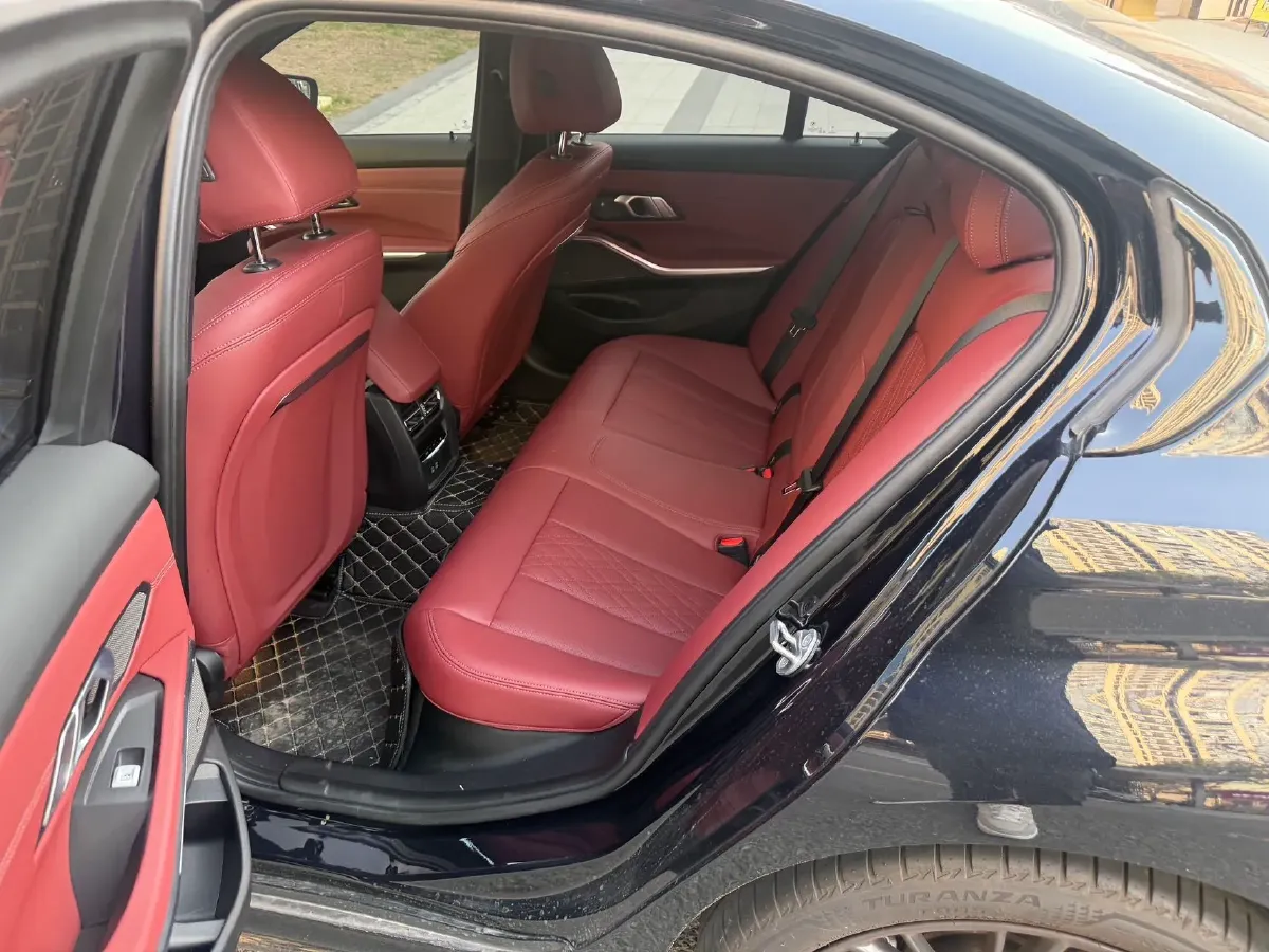 2024 BMW 3 Series 2.0T 184HP L4 8AT,autocango,china used car exporter,china ev exporter,chinese used car exporter,chinese used ev exporter