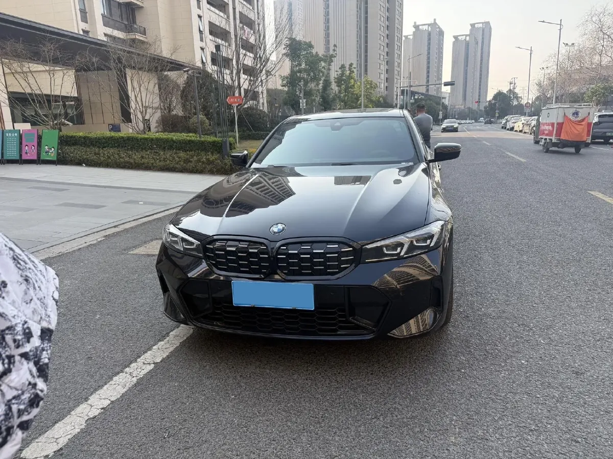 2024 BMW 3 Series 2.0T 184HP L4 8AT,autocango,china used car exporter,china ev exporter,chinese used car exporter,chinese used ev exporter