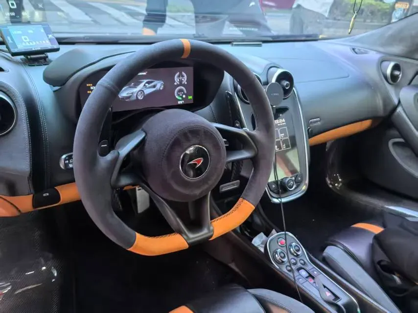 2015 McLaren 570 3.8T 570HP V8 7DCT,autocango,china used car exporter,china ev exporter,chinese used car exporter,chinese used ev exporter