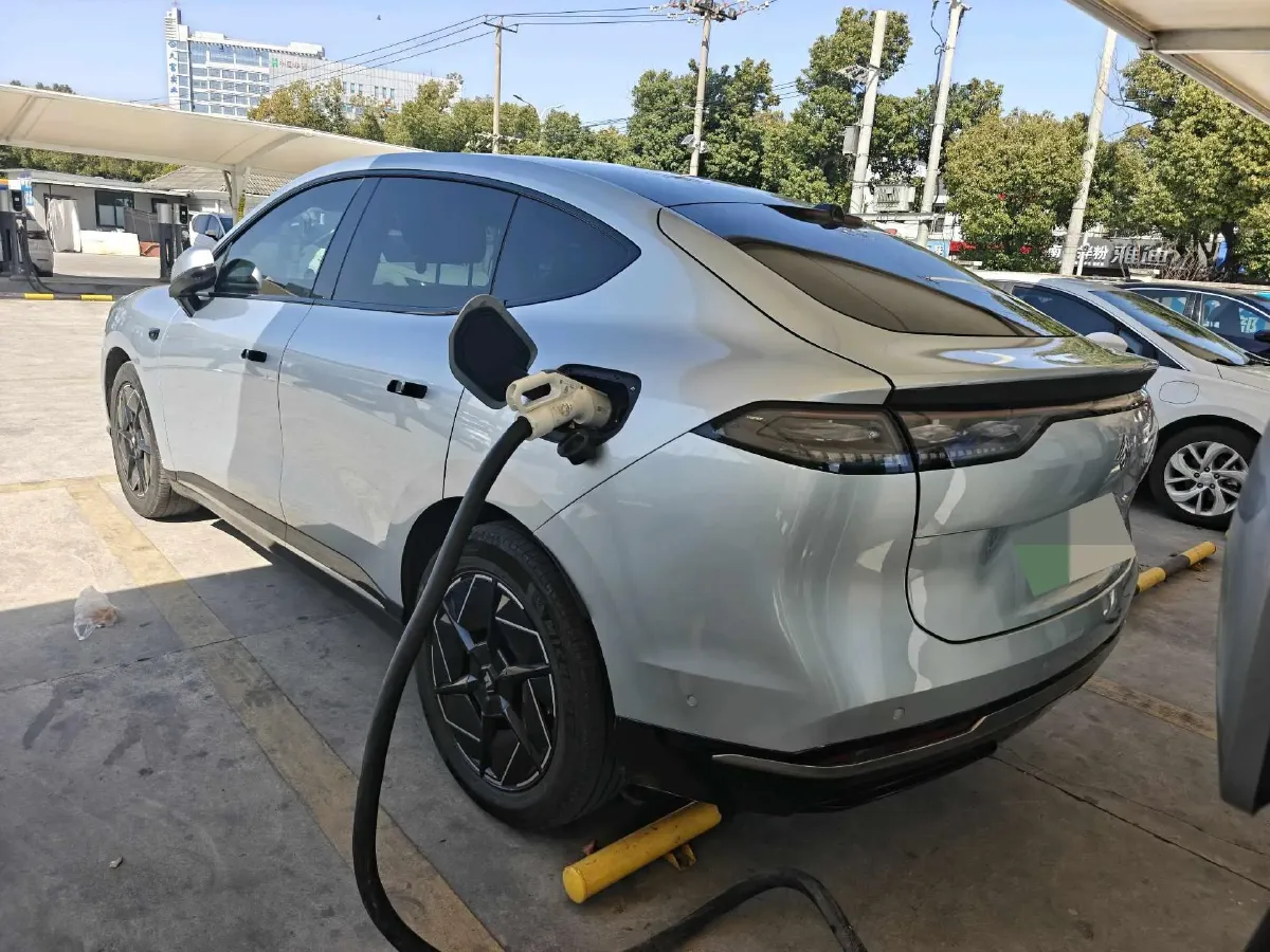 2023 HYPTEC HT BEV 80KWH,autocango,china used car exporter,china ev exporter,chinese used car exporter,chinese used ev exporter