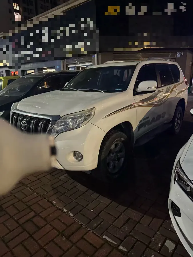 2016 Toyota Land Cruiser Prado 2.7L 163HP L4 6AT,autocango,china used car exporter,china ev exporter,chinese used car exporter,chinese used ev exporter