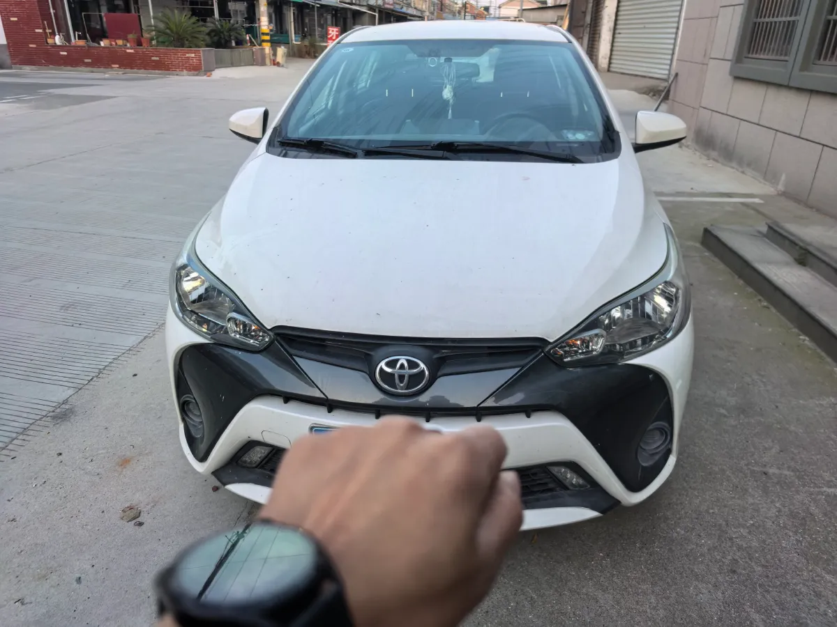 2017 Toyota Yaris L 1.5L 107HP L4 CVT,autocango,china used car exporter,china ev exporter,chinese used car exporter,chinese used ev exporter