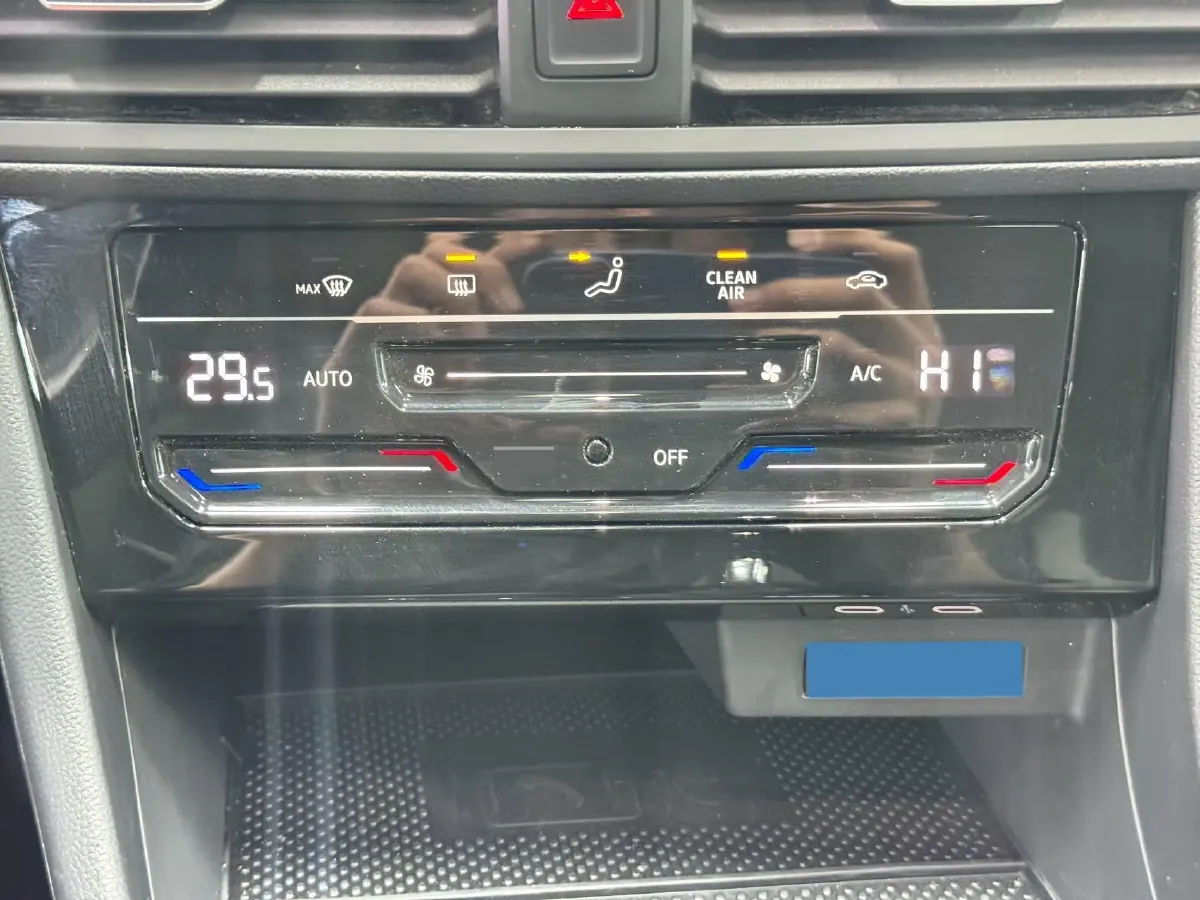 2023 Volkswagen Bora 1.4T 150HP L4 7DCT,autocango,china used car exporter,china ev exporter,chinese used car exporter,chinese used ev exporter