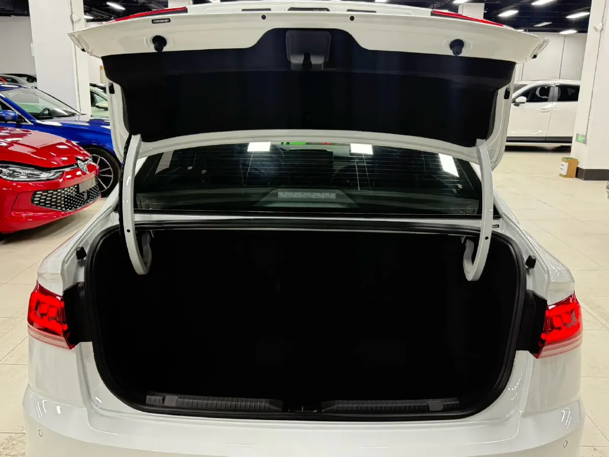 2023 Volkswagen Bora 1.4T 150HP L4 7DCT,autocango,china used car exporter,china ev exporter,chinese used car exporter,chinese used ev exporter