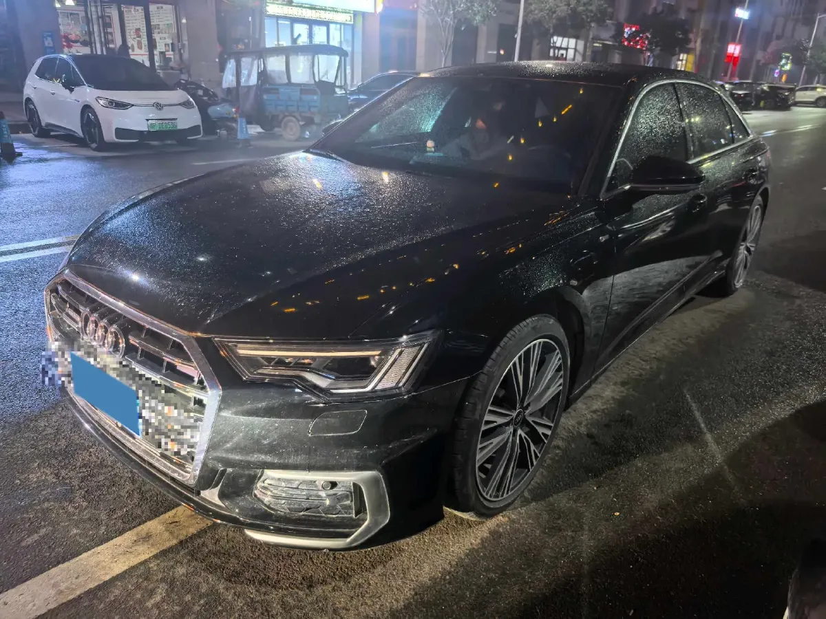 2023 Audi A6L 2.0T 245HP L4 7DCT,autocango,china used car exporter,china ev exporter,chinese used car exporter,chinese used ev exporter