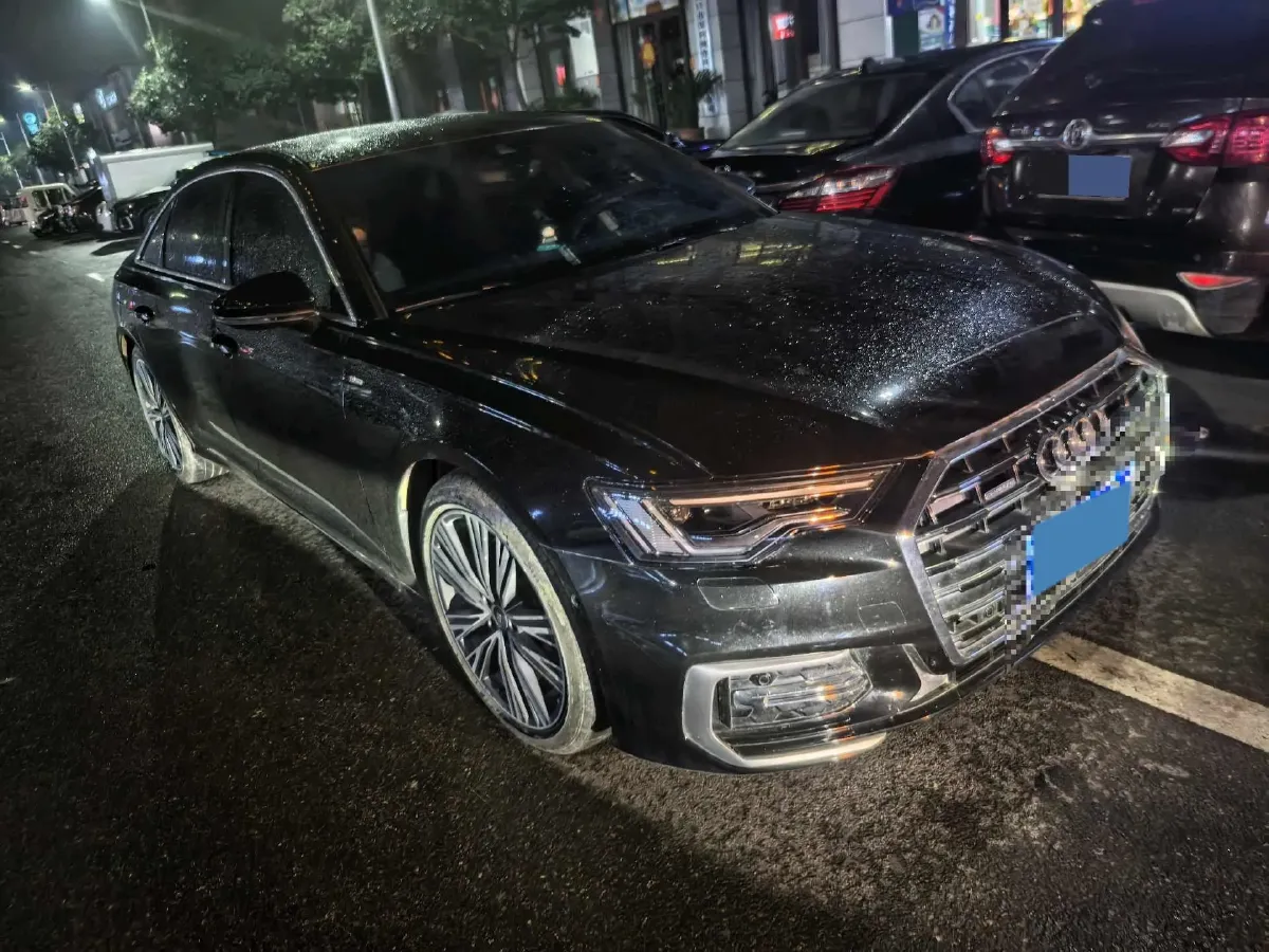 2023 Audi A6L 2.0T 245HP L4 7DCT,autocango,china used car exporter,china ev exporter,chinese used car exporter,chinese used ev exporter