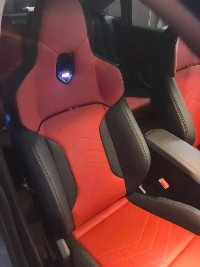 2025 JAC Refine RefineRF8 2.0T 253HP L4 8AT,autocango,china used car exporter,china ev exporter,chinese used car exporter,chinese used ev exporter