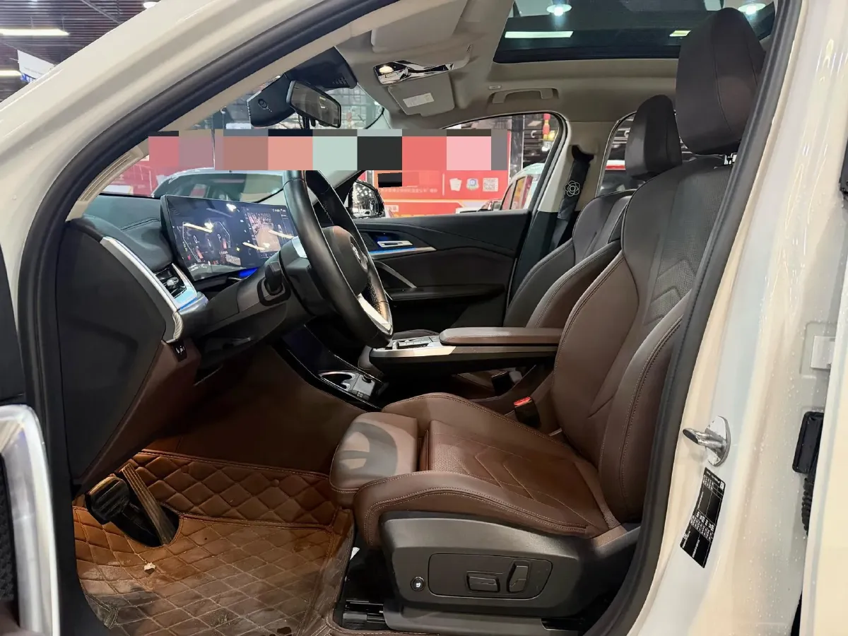 2024 BMW X2 2.0T 204HP L4 7DCT,autocango,china used car exporter,china ev exporter,chinese used car exporter,chinese used ev exporter