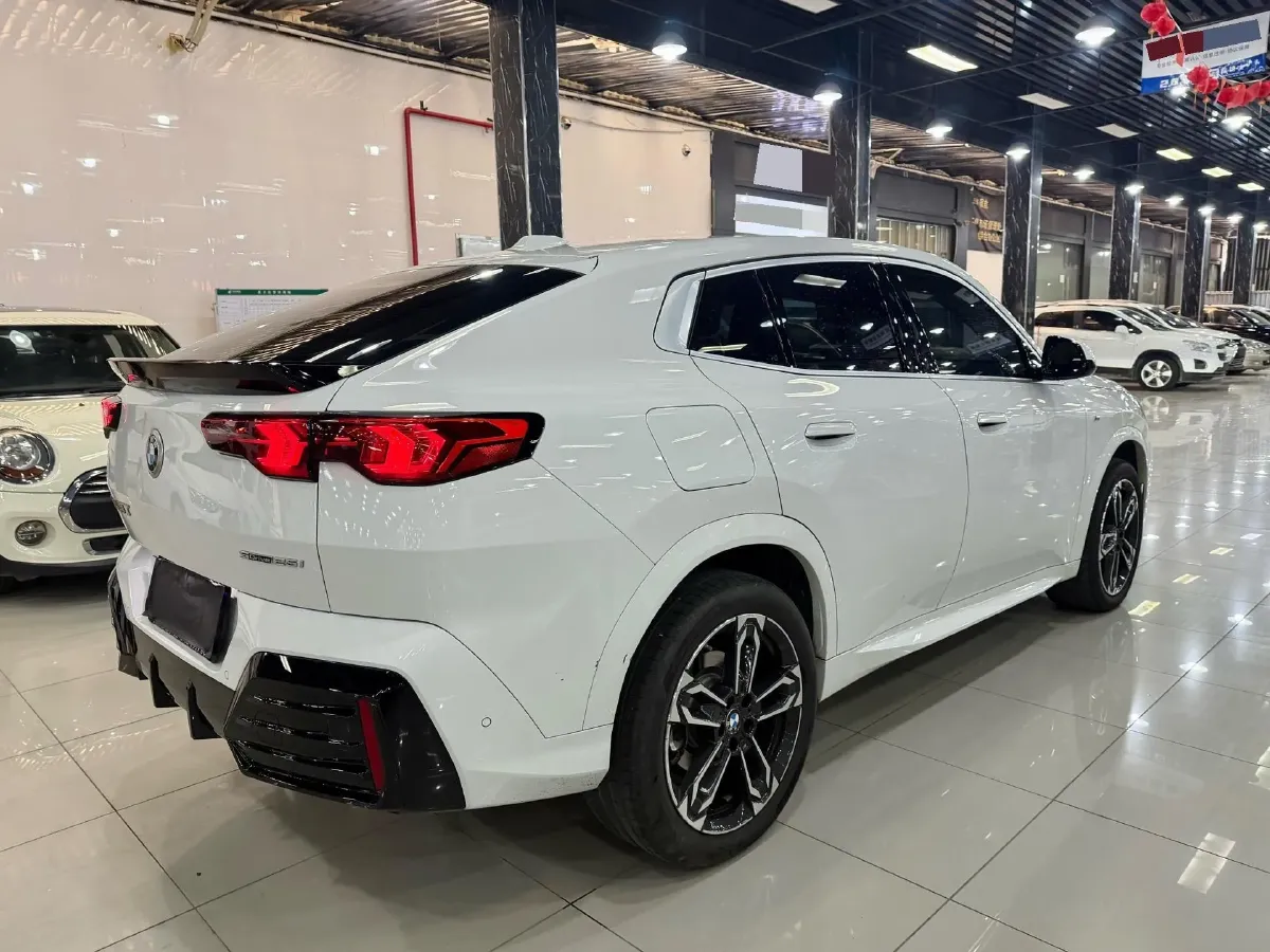 2024 BMW X2 2.0T 204HP L4 7DCT,autocango,china used car exporter,china ev exporter,chinese used car exporter,chinese used ev exporter