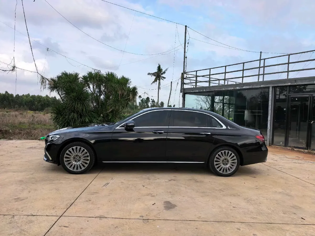 2021 Mercedes-Benz E Class 2.0T 258HP L4 9AT,autocango,china used car exporter,china ev exporter,chinese used car exporter,chinese used ev exporter