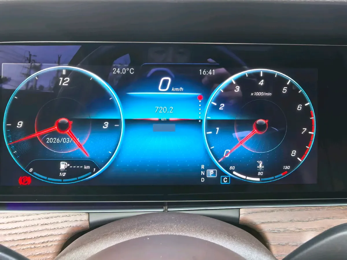 2021 Mercedes-Benz E Class 2.0T 258HP L4 9AT,autocango,china used car exporter,china ev exporter,chinese used car exporter,chinese used ev exporter