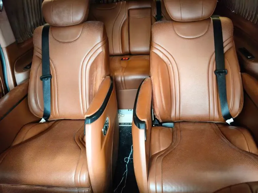 2021 Mercedes-Benz Vito 2.0T 211HP L4 9AT,autocango,china used car exporter,china ev exporter,chinese used car exporter,chinese used ev exporter