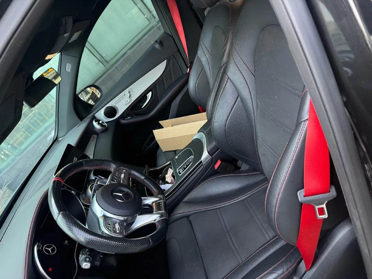 2022 Mercedes-Benz GLC AMG 3.0T 390HP V6 9AT,autocango,china used car exporter,china ev exporter,chinese used car exporter,chinese used ev exporter