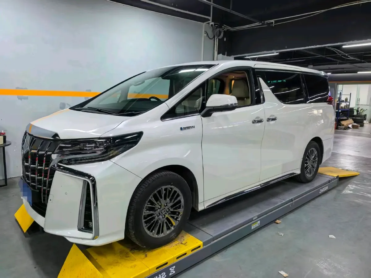 2021 Toyota Alphard 2.5L 117HP L4 E-CVT Hybrid,autocango,china used car exporter,china ev exporter,chinese used car exporter,chinese used ev exporter