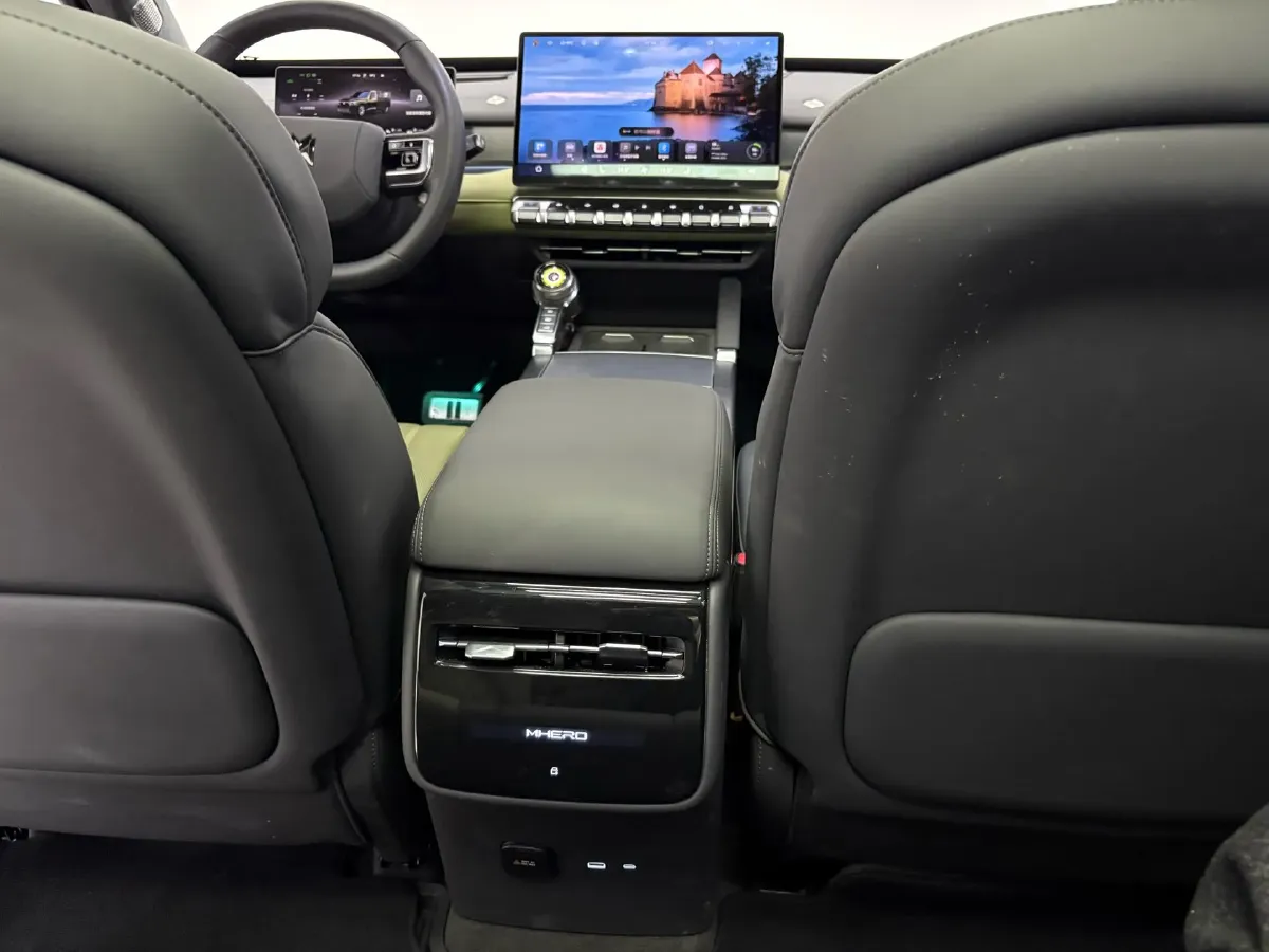 2025 BMW 3 Series 2.0T 245HP L4 8AT,autocango,china used car exporter,china ev exporter,chinese used car exporter,chinese used ev exporter