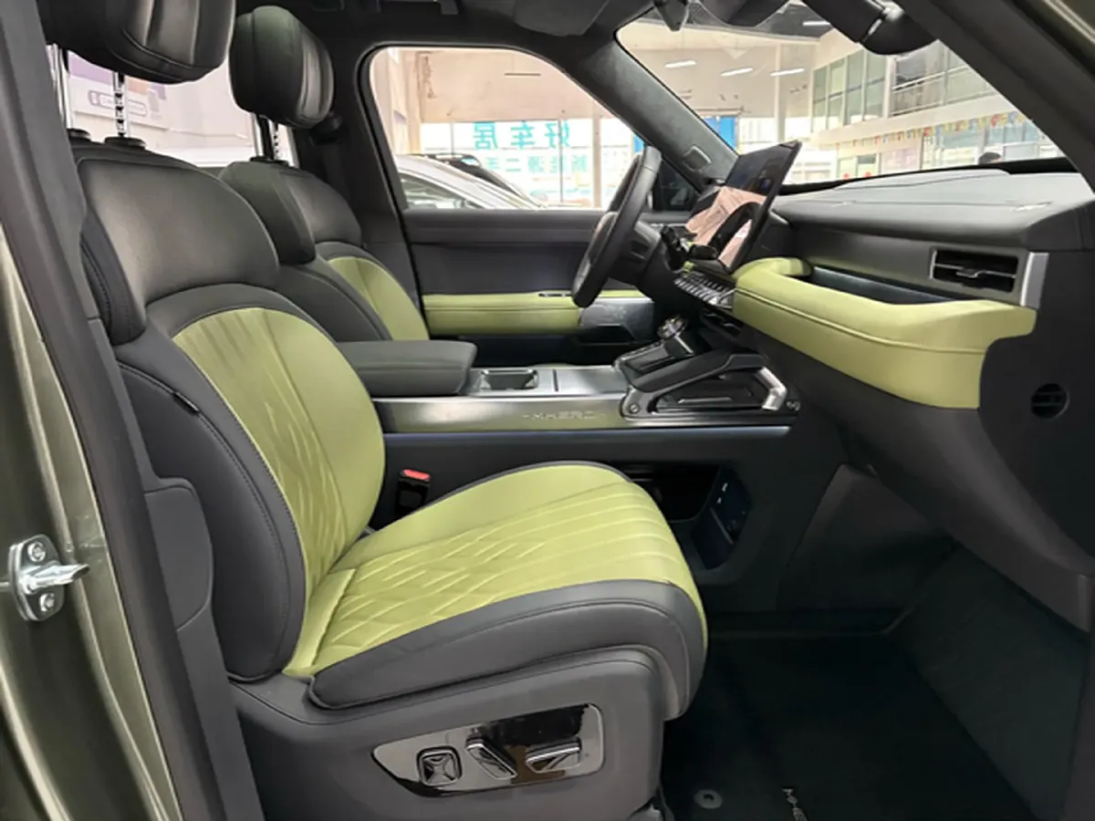 2025 BMW 3 Series 2.0T 245HP L4 8AT,autocango,china used car exporter,china ev exporter,chinese used car exporter,chinese used ev exporter