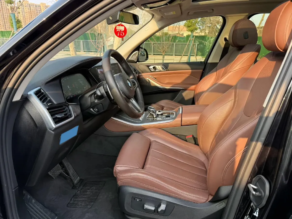 2020 BMW X5 2.0T 265HP L4 8AT,autocango,china used car exporter,china ev exporter,chinese used car exporter,chinese used ev exporter