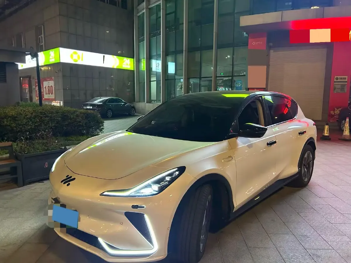 2023 IM LS7 BEV 90KWH,autocango,china used car exporter,china ev exporter,chinese used car exporter,chinese used ev exporter