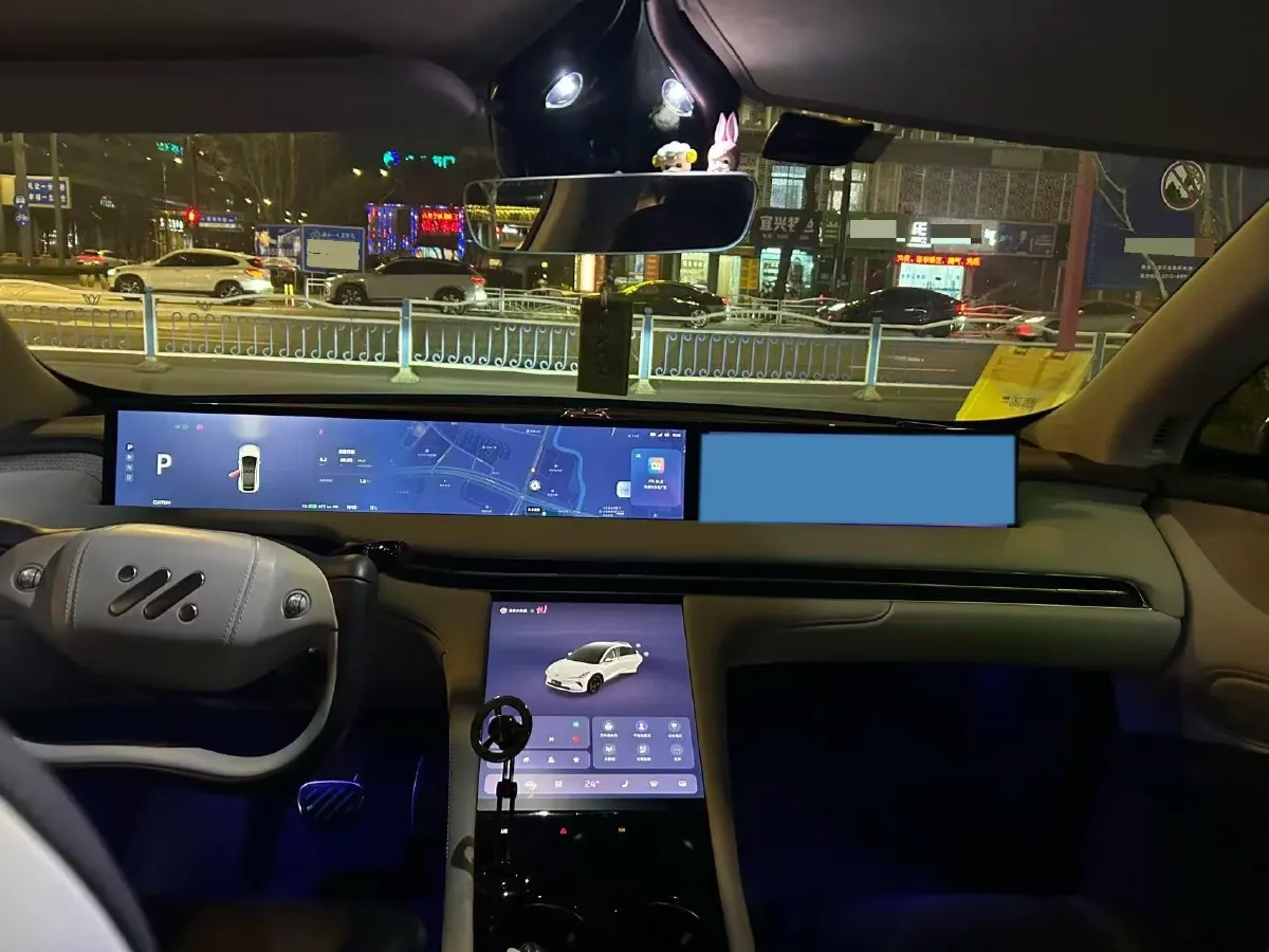 2023 IM LS7 BEV 90KWH,autocango,china used car exporter,china ev exporter,chinese used car exporter,chinese used ev exporter