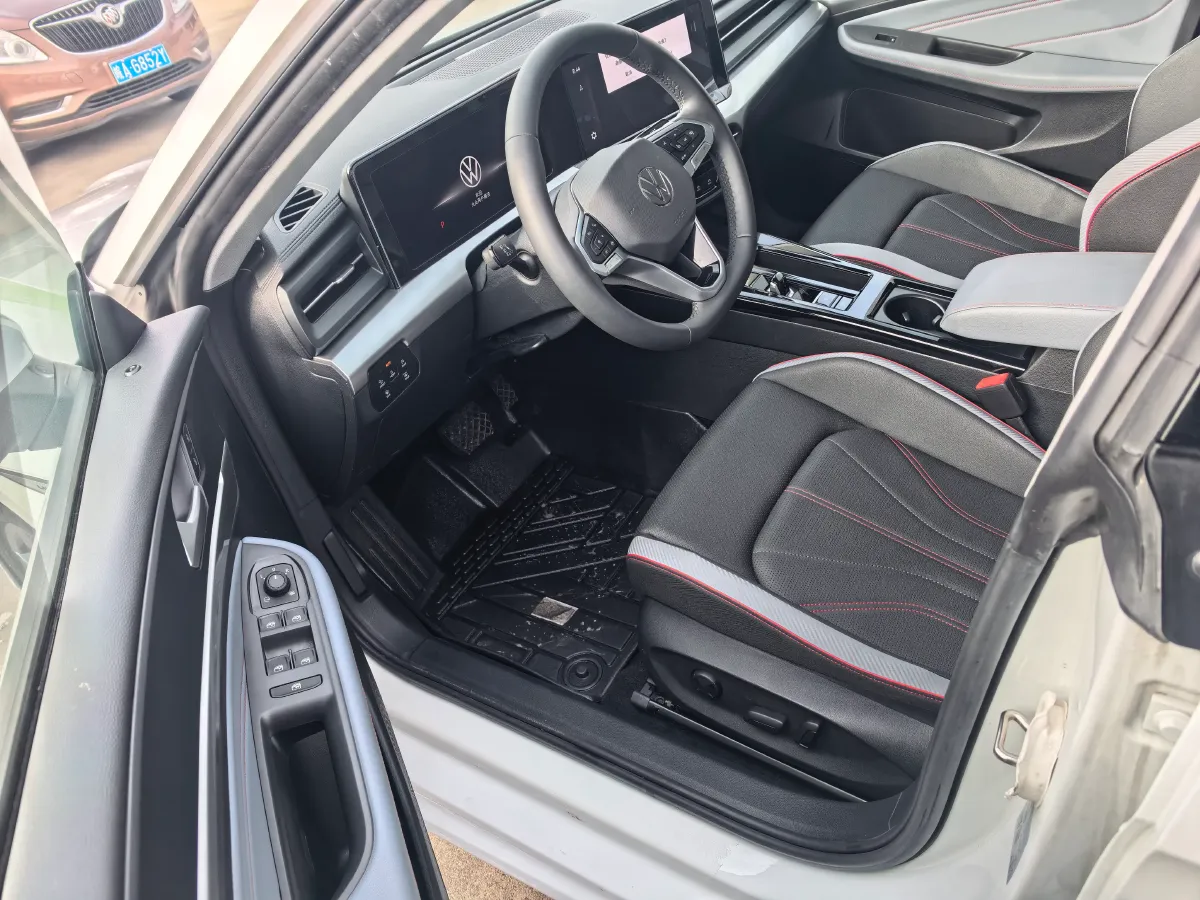 2024 Volkswagen Lamando 1.4T 150HP L4 7DCT,autocango,china used car exporter,china ev exporter,chinese used car exporter,chinese used ev exporter