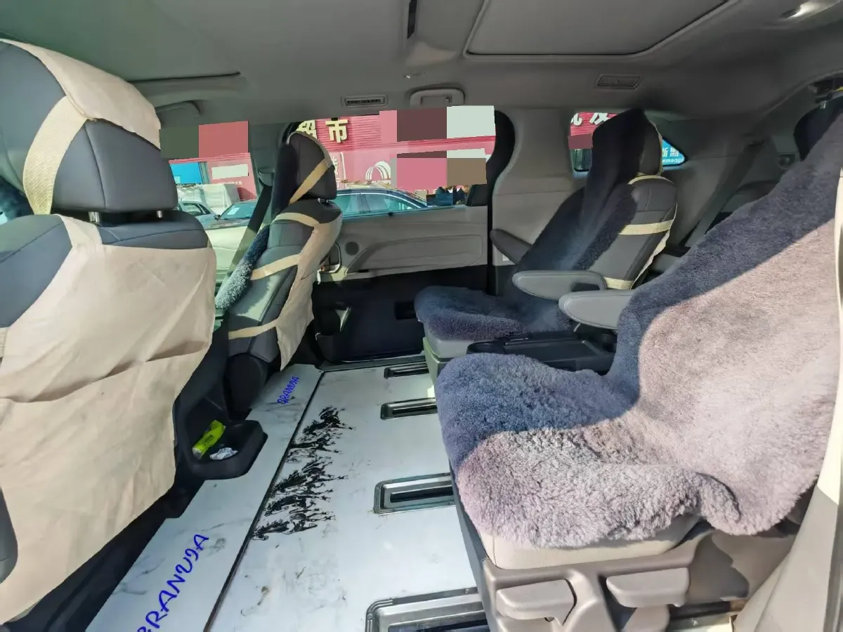 2023 Toyota Granvia 2.5L 189HP L4 E-CVT Hybrid,autocango,china used car exporter,china ev exporter,chinese used car exporter,chinese used ev exporter