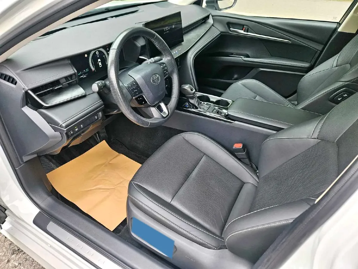 2024 Toyota Camry 2.0L 173HP L4 CVT,autocango,china used car exporter,china ev exporter,chinese used car exporter,chinese used ev exporter