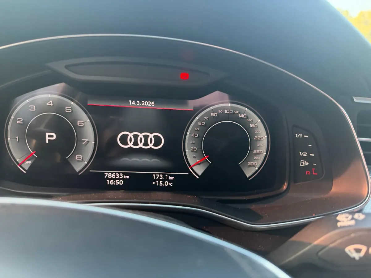 2023 Audi A6L 2.0T 190HP L4 7DCT,autocango,china used car exporter,china ev exporter,chinese used car exporter,chinese used ev exporter