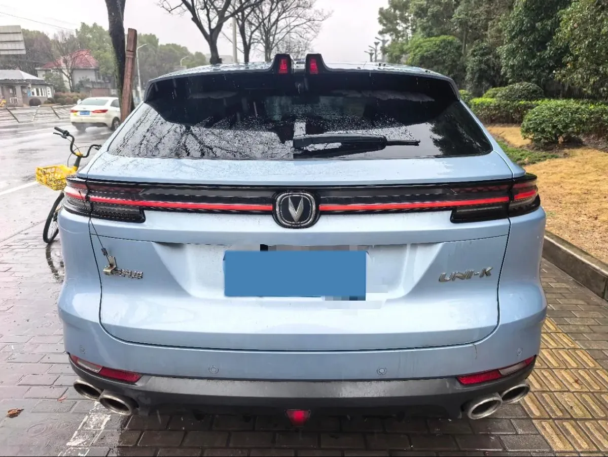 2021 ChangAn UNI-K 2.0T 233HP L4 8AT,autocango,china used car exporter,china ev exporter,chinese used car exporter,chinese used ev exporter