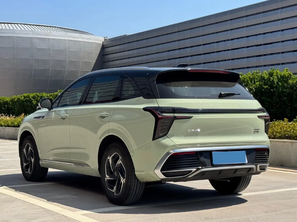 2023 HongQi HS3 1.5T 169HP L4 1DHT Hybrid 1.83KWH,autocango,china used car exporter,china ev exporter,chinese used car exporter,chinese used ev exporter