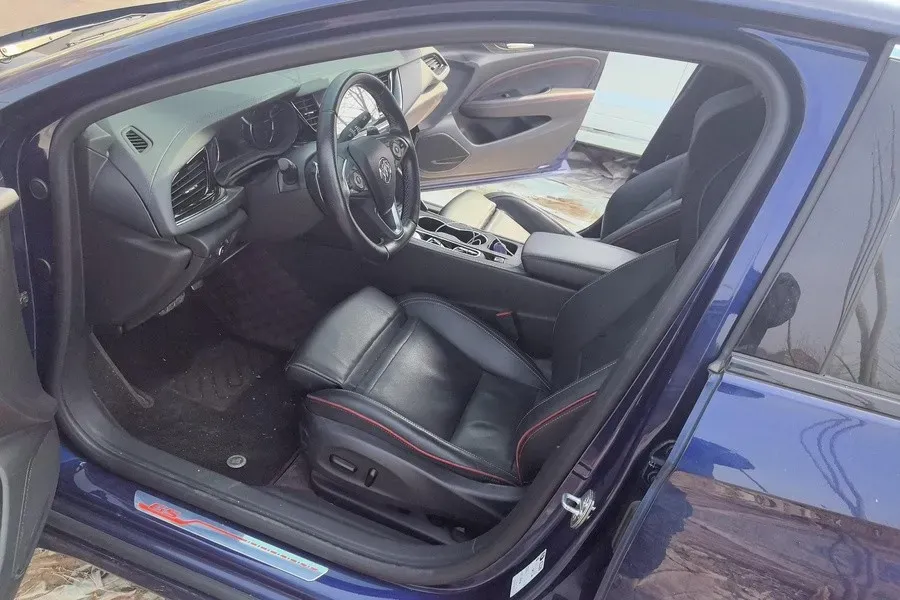 2020 Buick Regal 2.0T 237HP L4 9AT,autocango,china used car exporter,china ev exporter,chinese used car exporter,chinese used ev exporter