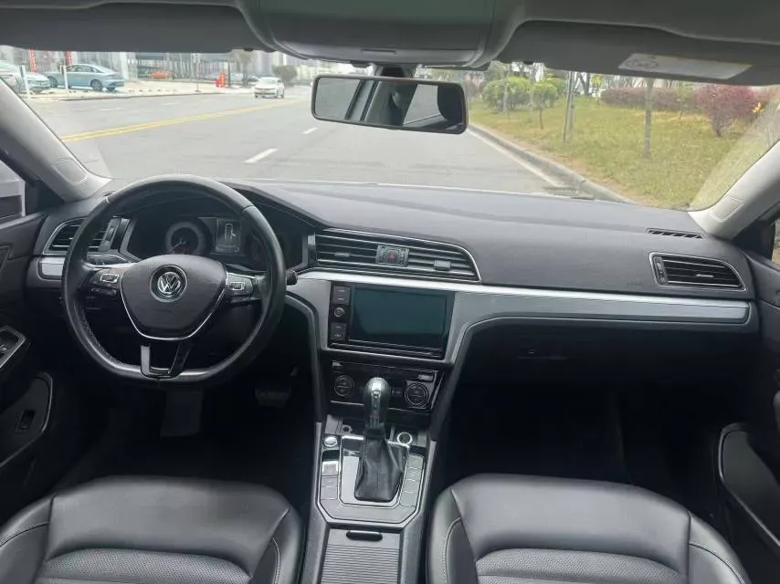 2018 Volkswagen Lamando 1.4T 150HP L4 7DCT,autocango,china used car exporter,china ev exporter,chinese used car exporter,chinese used ev exporter