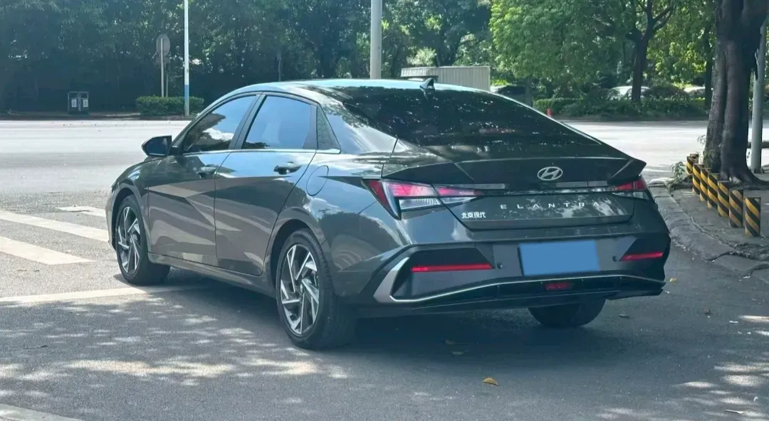2023 Hyundai Elantra 1.5L 115HP L4 CVT,autocango,china used car exporter,china ev exporter,chinese used car exporter,chinese used ev exporter