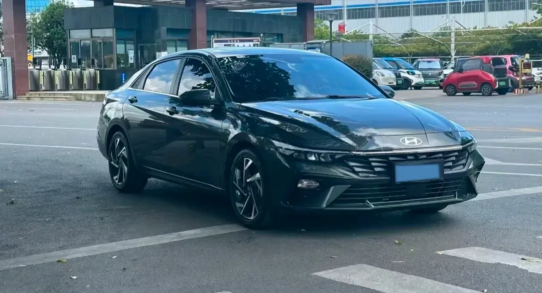 2023 Hyundai Elantra 1.5L 115HP L4 CVT,autocango,china used car exporter,china ev exporter,chinese used car exporter,chinese used ev exporter