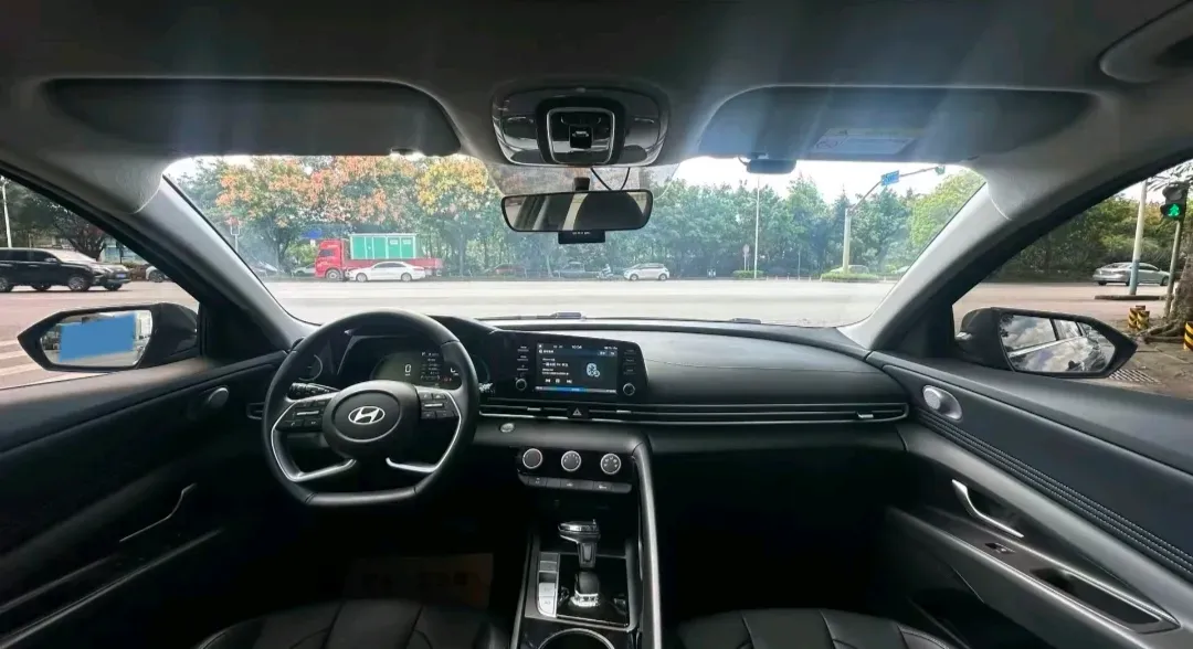 2023 Hyundai Elantra 1.5L 115HP L4 CVT,autocango,china used car exporter,china ev exporter,chinese used car exporter,chinese used ev exporter