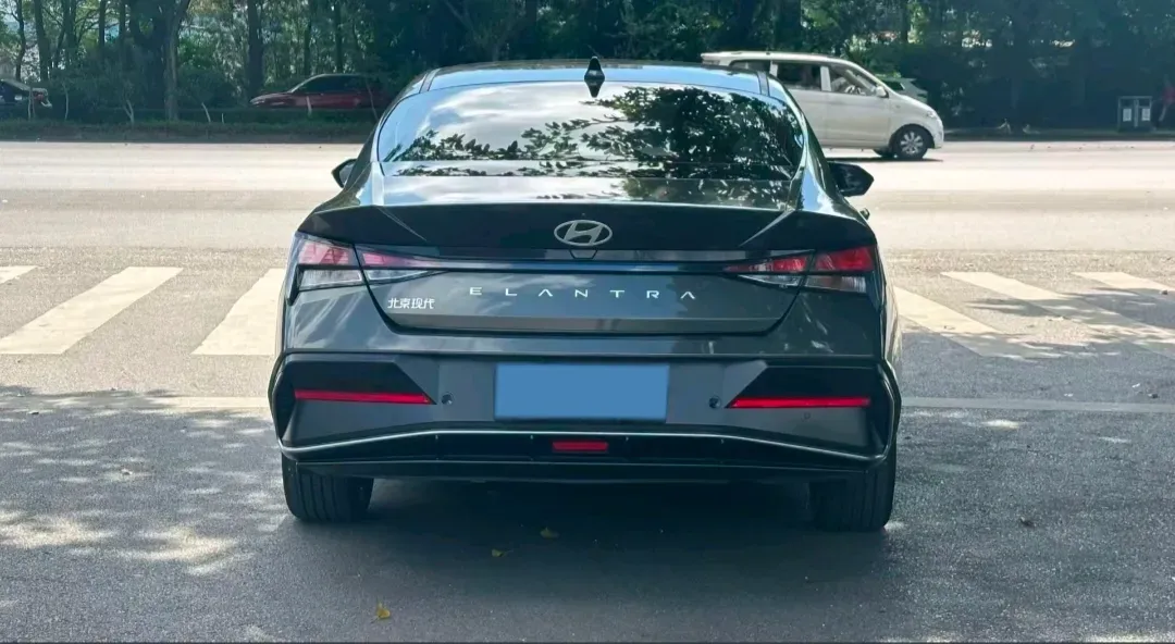 2023 Hyundai Elantra 1.5L 115HP L4 CVT,autocango,china used car exporter,china ev exporter,chinese used car exporter,chinese used ev exporter