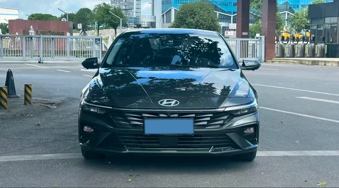 2023 Hyundai Elantra 1.5L 115HP L4 CVT,autocango,china used car exporter,china ev exporter,chinese used car exporter,chinese used ev exporter